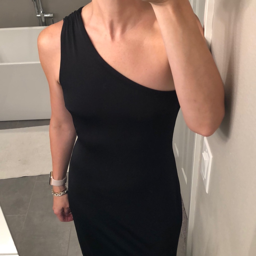 Express one-shoulder asymmetrical hem black dress